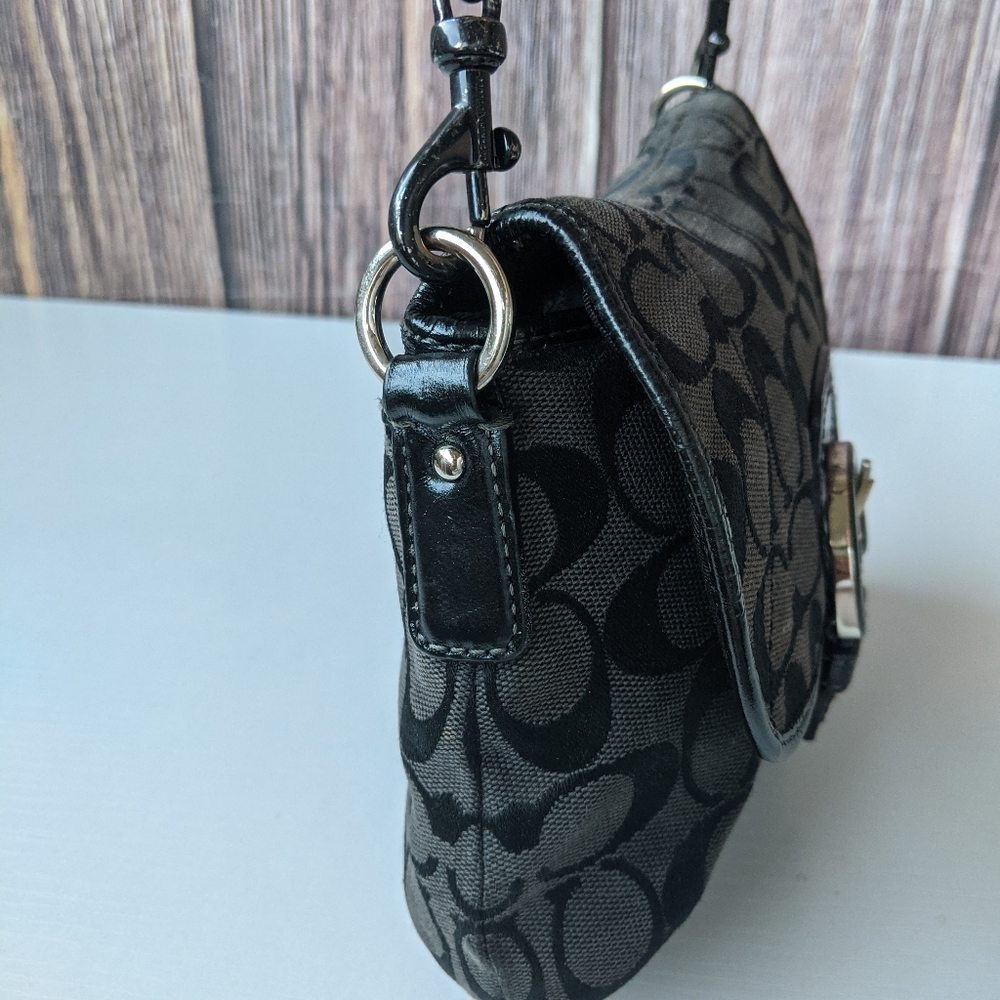 vintage Coach Mini Soho shoulder bag - Picture 5 of 11